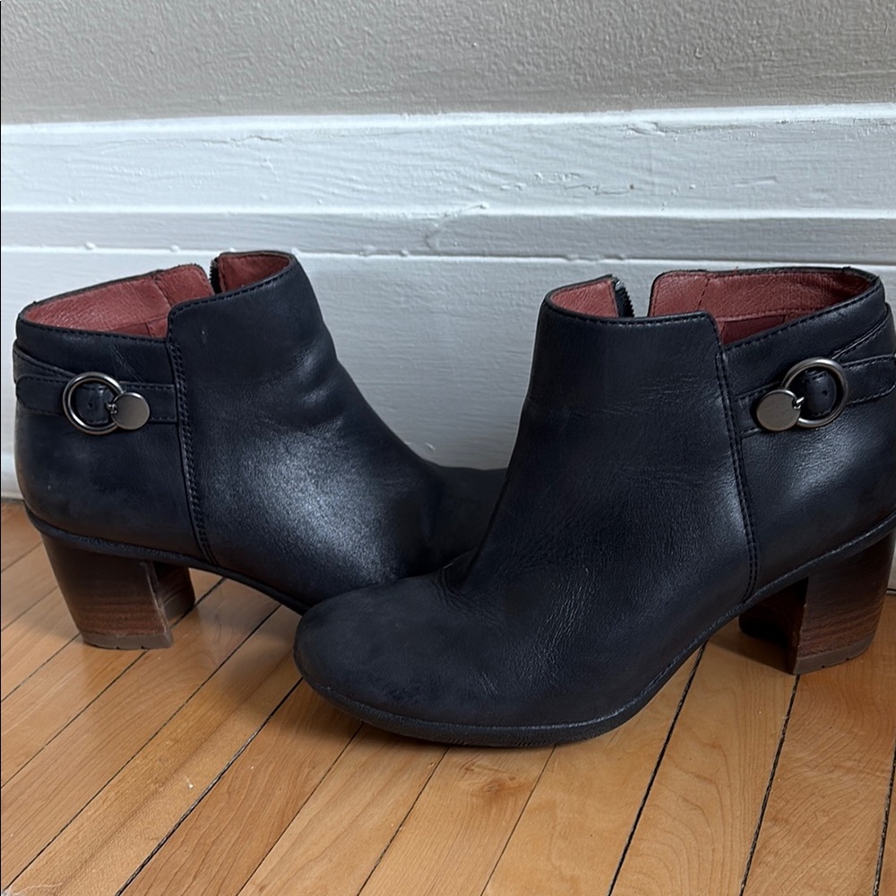 Dansko Black Ankle Booties with Rounded Toe - Picture 3 of 3